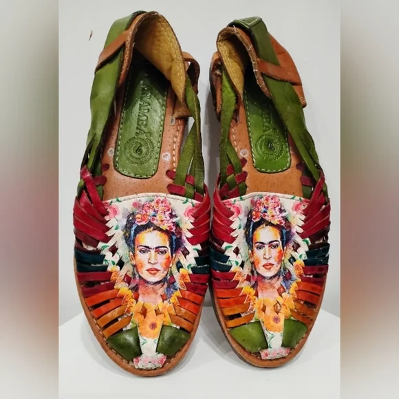 FRIDA KAHLO LEATHER HUARACHES NWOT - Picture 4 of 7